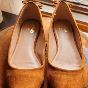 Womens Shoes